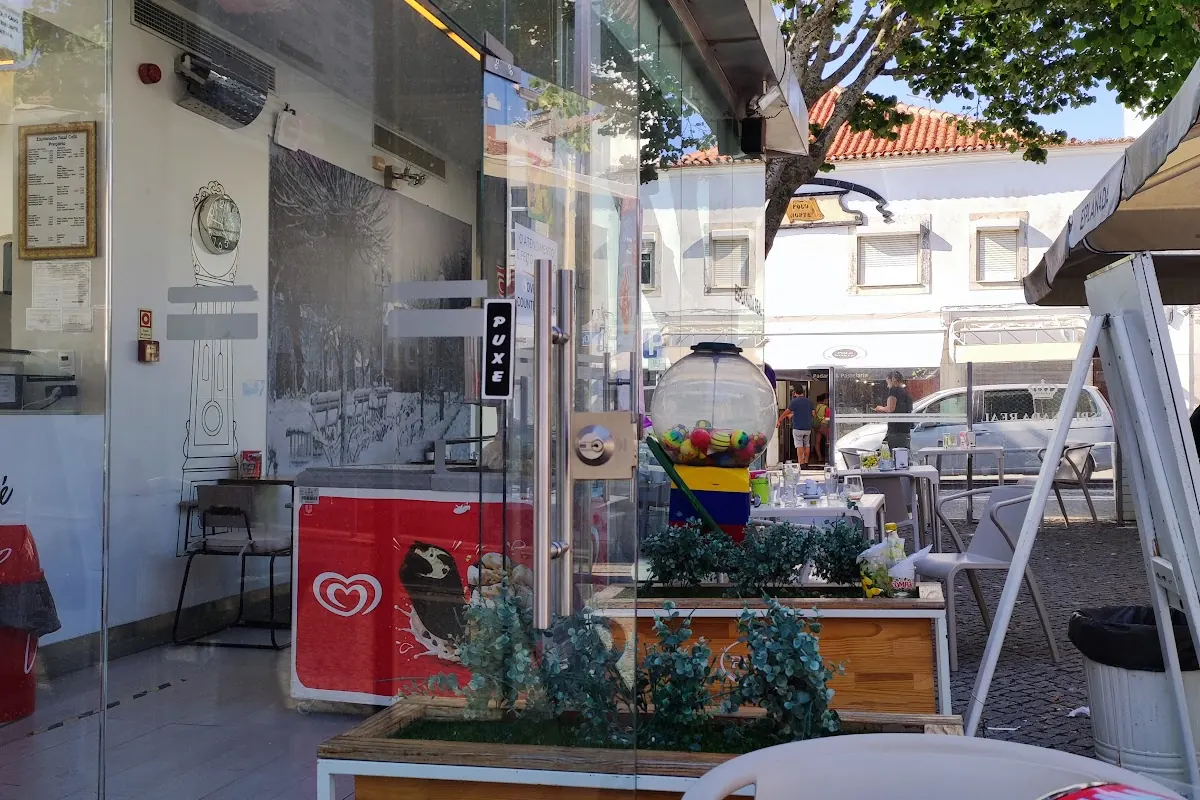 Cafetaria Esplanada Real in Mafra