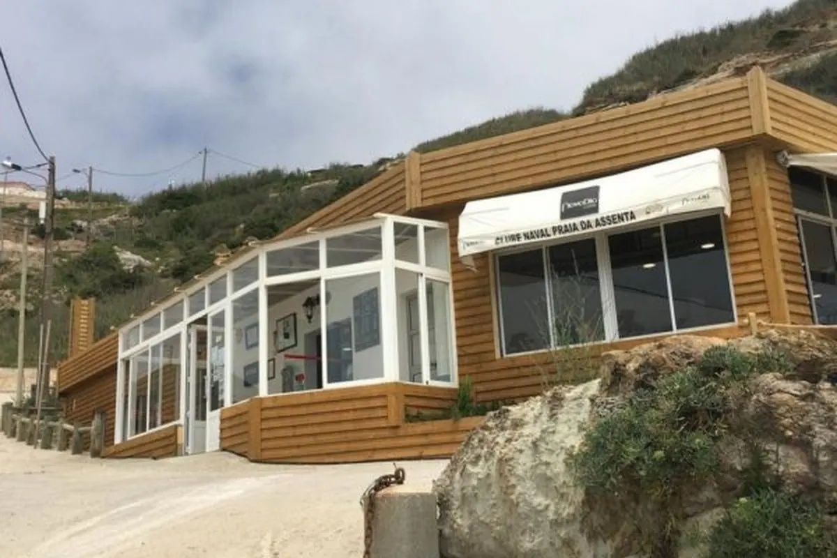 Naval Club Praia da Assenta in Ericeira