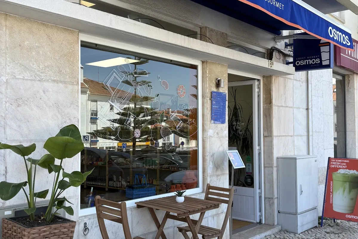 Osmos - froyo & smoothies 🍦🥭 in Ericeira