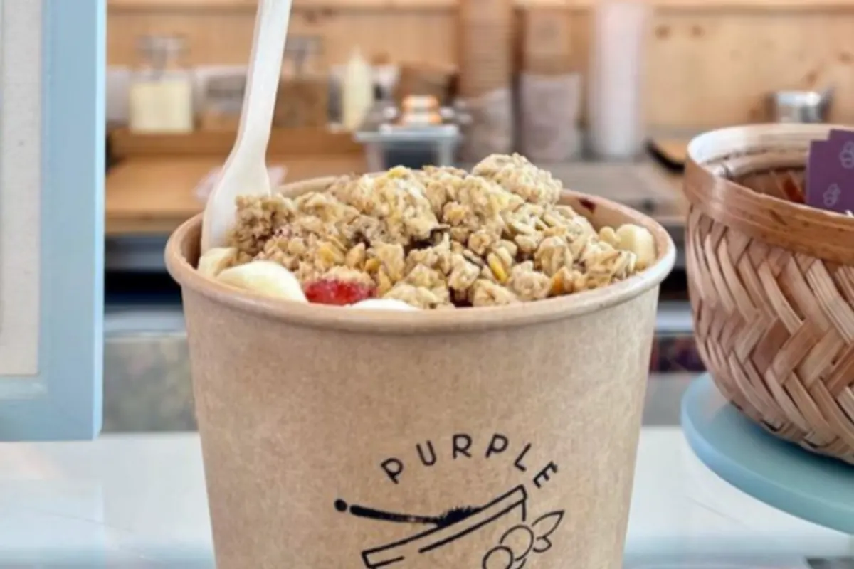 Purple Ice Açaí House in Ericeira